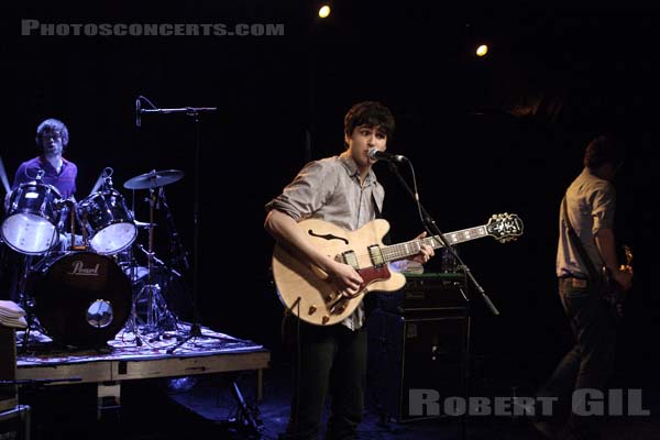 VAMPIRE WEEKEND - 2008-05-19 - PARIS - Trabendo - 